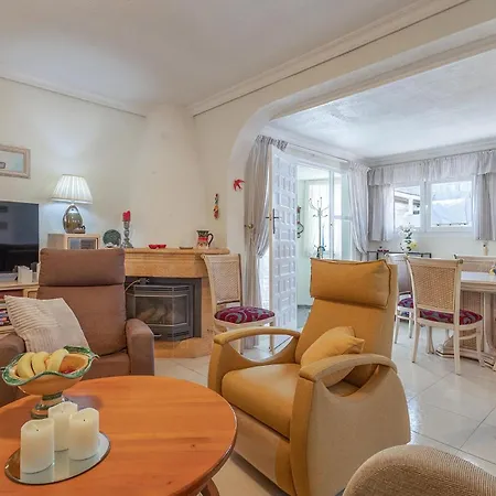 2 Bedroom Stunning In