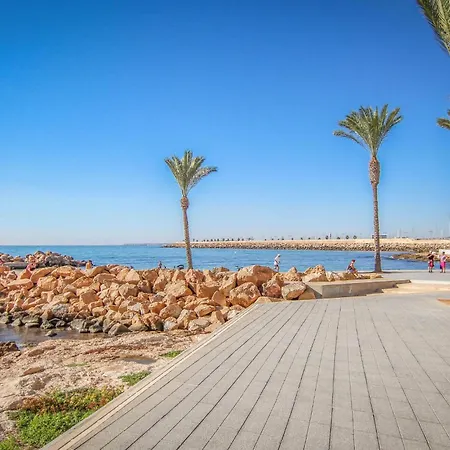 2 Bedroom Stunning In Holiday home