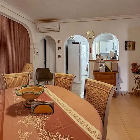 2 Bedroom Stunning In Feriehus