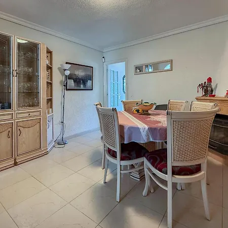 2 Bedroom Stunning In Torrevieja