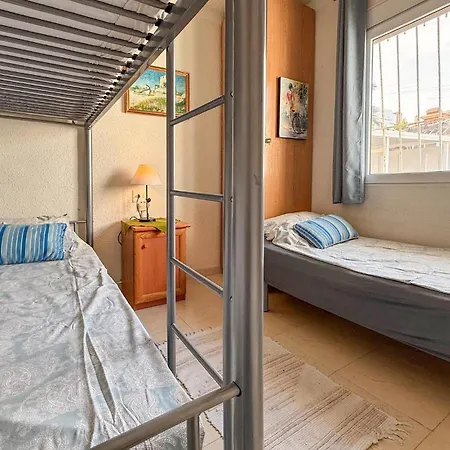 2 Bedroom Stunning In Feriehus Torrevieja